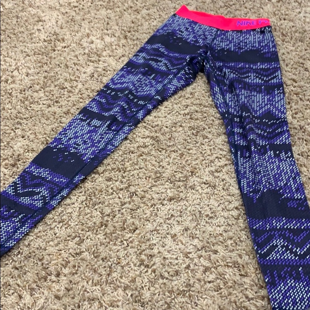 Nike leggings